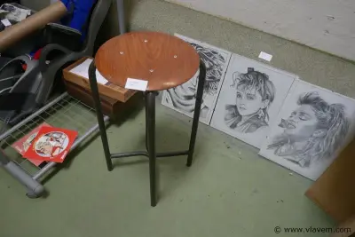 Tabouret – kavel bij Vlavem