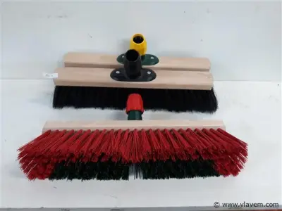 3 x Straatborstel pvc haren 40 cm – kavel bij Vlavem