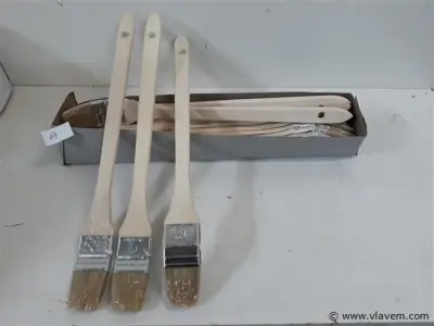 12 x Radiator verfborstel 38 mm – kavel bij Vlavem