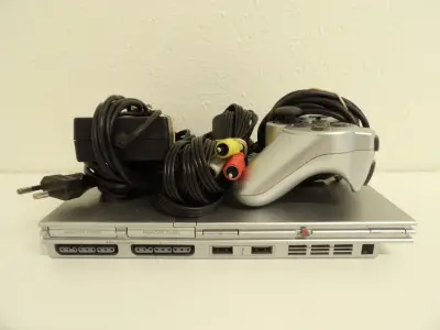 Sony PlayStation 2-console – kavel bij De Kringwinkel, Leopoldsburg