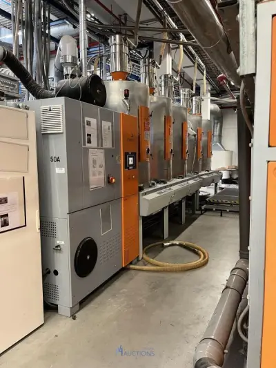 MOTAN droogluchtinstallatie met 5 droogtrechters – kavel bij VH Auctions