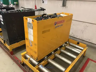 Tractiebatterij HAWKER – kavel bij VH Auctions
