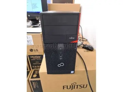 4 gebrauchte PC Fujitsu Esprimo P556/E90+ – kavel bij Zoll-Auktion, Aachen