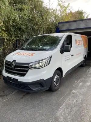 5214.600 => 1 LKW Renault Trafic 2.0 dCi 130 – kavel bij VENTA Industrieversteigerungen, Hagen