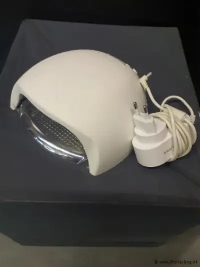 CND Visible Light Lamp Nagellamp model NCL01-W36D – kavel bij ProVeiling, Rotterdam