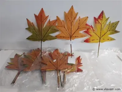6 x Herfstblaadjes pvc 3 stuks – kavel bij Vlavem