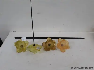 4 x Bloem pvc op prikker – kavel bij Vlavem