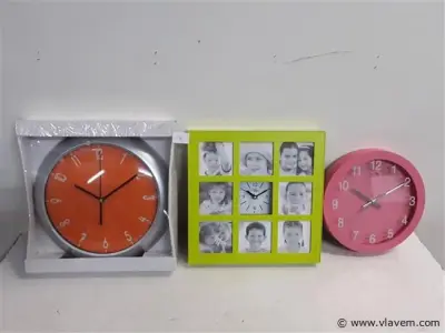 3 x Wandklok 3 assortie – kavel bij Vlavem