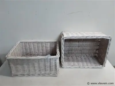 2 x Rieten mand wit 39x30x18 cm – kavel bij Vlavem