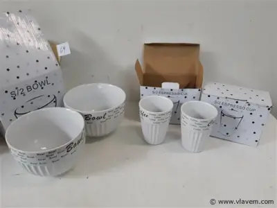 2 x Espressomok 2 stuks + 1 x ontbijtkom 2 stuks porselein – kavel bij Vlavem
