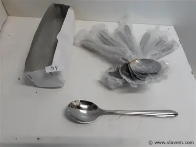 6 x Tafellepel 20 cm 18/10 – kavel bij Vlavem