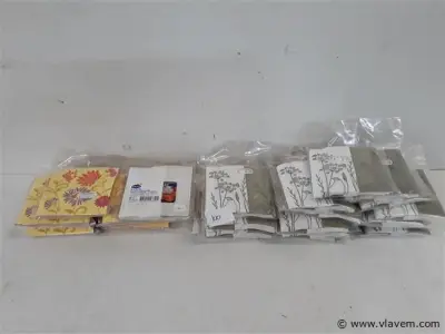 24 x Onderzetter voor glas papier 9x9 cm 20st – kavel bij Vlavem