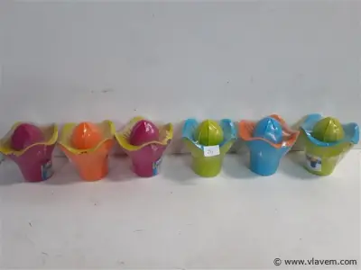 6 x Fruitpers pvc mix kleuren – kavel bij Vlavem