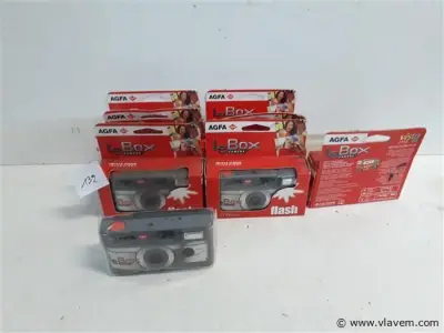 8 x Wegwerp fotocamera Agfa kwaliteit niet gekend – kavel bij Vlavem