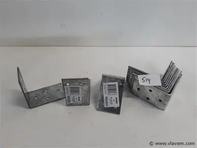 12 x Hoekanker zwaar 60x60x40 mm – kavel bij Vlavem