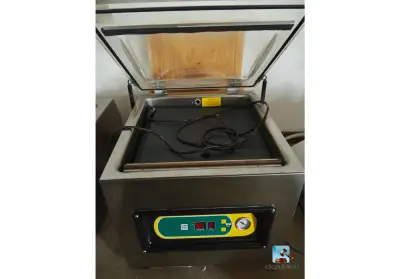 Lavezzini DG40 Digit Pompa HS3 - Vacuümmachine – kavel bij Clicpublic