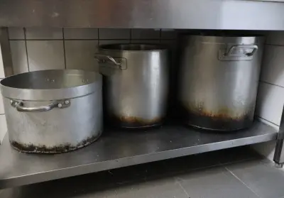 Set roestvrijstalen potten en pannen – kavel bij Clicpublic