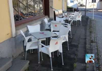 Terrasmeubelset van Delta Cafés – kavel bij Clicpublic