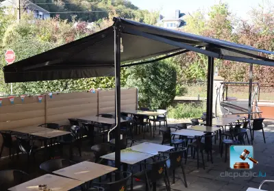 Uitschuifbaar buitenzonwering - terras – kavel bij Clicpublic