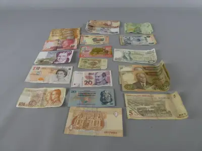 Verzameling oude buitenlandse bankbiljetten – kavel bij De Kringwinkel, Diest