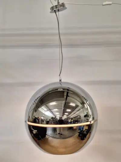 Lucide Seventies bolvormige hanglamp in spiegelend chroom – kavel bij De Kringwinkel, Gent