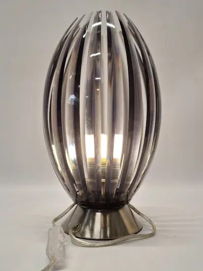 Philips Eseo “Vitry” tafellamp met rookkleurige lamellen – kavel bij De Kringwinkel, Gent