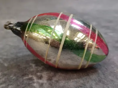 Vintage Ajeko glazen kerstbal - Belgisch ambacht – kavel bij De Kringwinkel, Gent