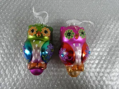 2 kerstballen uilen – kavel bij De Kringwinkel, Diest