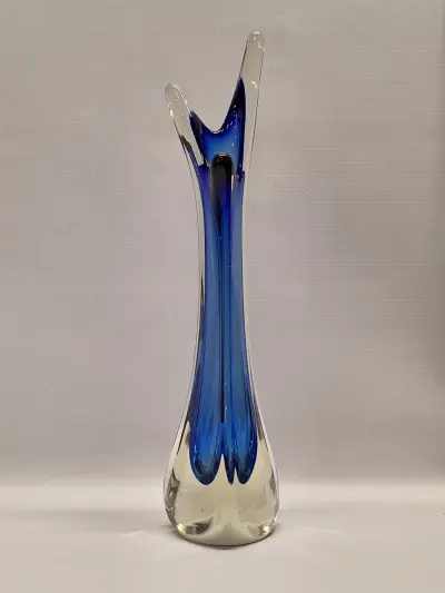 Mid-Century Modern glazen Sommerso-vaas kobaltblauw – kavel bij De Kringwinkel, Gent