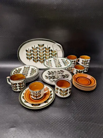 22-delig Boch Rambouillet servies met kopjes, schotels, borden etc – kavel bij De Kringwinkel, Gent