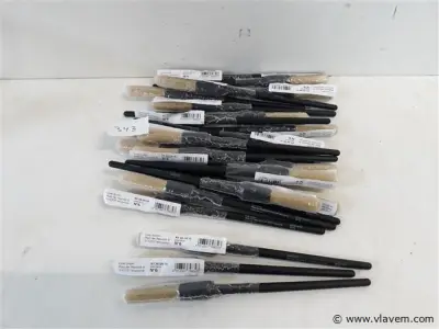 24 x Lakverfborstel rond nr 6 pvc steel – kavel bij Vlavem