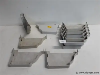 15 x Eindstop rechts 160mm licht grijs pvc regenafvoer – kavel bij Vlavem