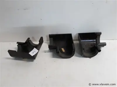 3 x Binnenhoek 80mm bruin pvc regenafvoer – kavel bij Vlavem