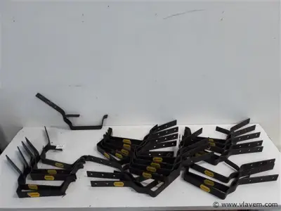 26 x Beugel goot 140mm lang metaal regenafvoer – kavel bij Vlavem