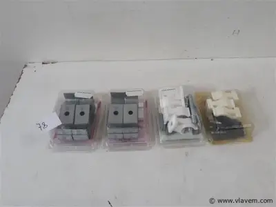 4 x Buisbeugels mix 16 mm – kavel bij Vlavem