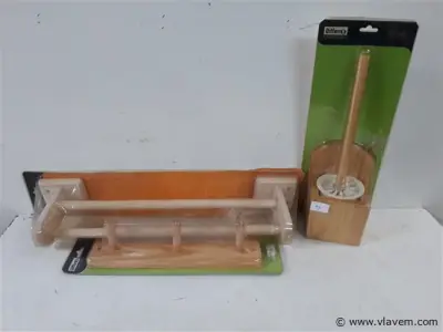 3 x Badkamertoebehoren hout – kavel bij Vlavem