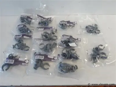 14 x Beugel PVC 5 stuks voor buis 22mm – kavel bij Vlavem