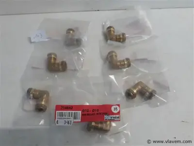 7 x Knelkoppeling bocht koper 2 x 10 mm – kavel bij Vlavem
