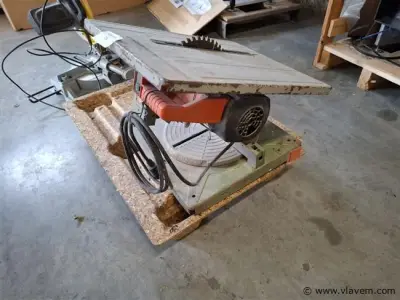 zaagtafel – kavel bij Vlavem