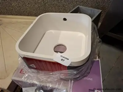wasbak – kavel bij Vlavem