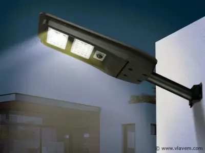 4 x Lumino Solar straatlantaarn + Afstandsbediening – kavel bij Vlavem