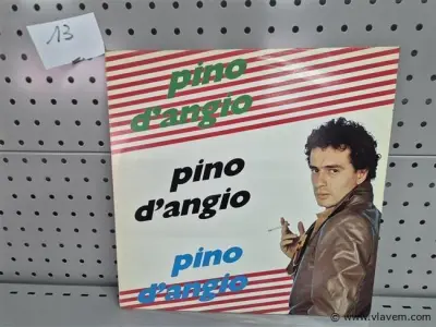 Pino D'Angio – kavel bij Vlavem