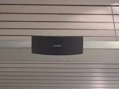 Professionele geluidsinstallatie Bose – kavel bij Auctim, Bruxelles