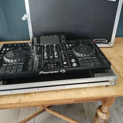 Pioneer DJ Controller met case, Pioneer DJ, XDJ-RX2 – kavel bij Onlineveilingmeester, Noordwolde