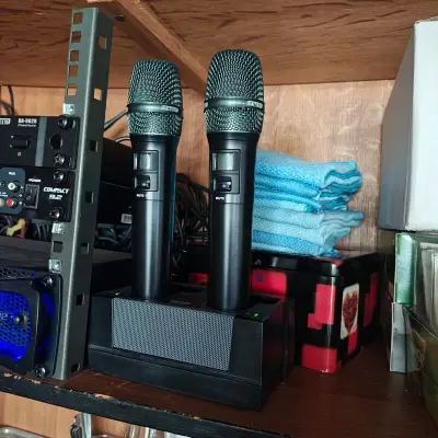 2x Draadloze microfoons, Dateq, DA-900H – kavel bij Onlineveilingmeester, Noordwolde