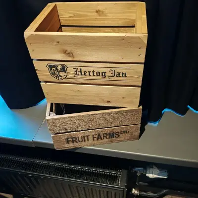Kratjes fruit en Hertog Jan – kavel bij Onlineveilingmeester, Noordwolde