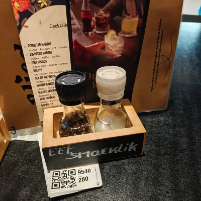Ca. 10x Kaarthouder met peper en zout – kavel bij Onlineveilingmeester, Noordwolde