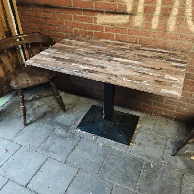 Tafel met één stoel – kavel bij Onlineveilingmeester, Noordwolde