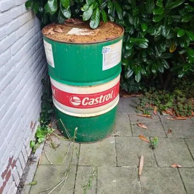 Castrol olievat – kavel bij Onlineveilingmeester, Noordwolde