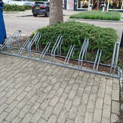 Fietsenrek – kavel bij Onlineveilingmeester, Noordwolde